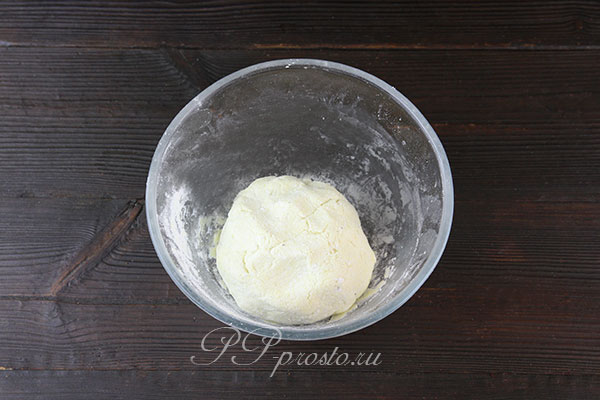 Замешиваем тесто для пп хачапури